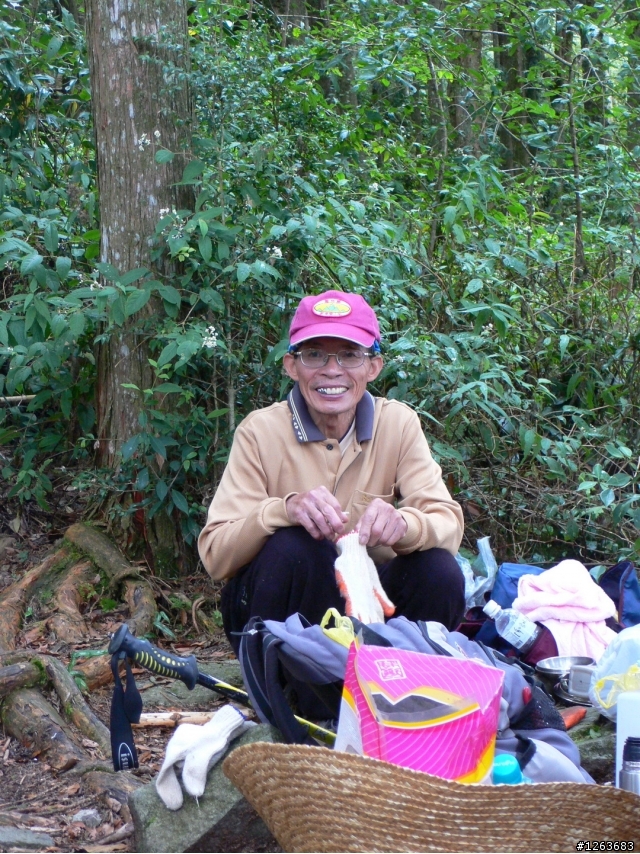 [分享] 不是騎腳踏車的爬山之旅---鳶嘴山+稍來山！
