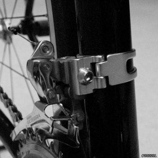 優雅的力量 - Fixie Inc. Betty Leeds