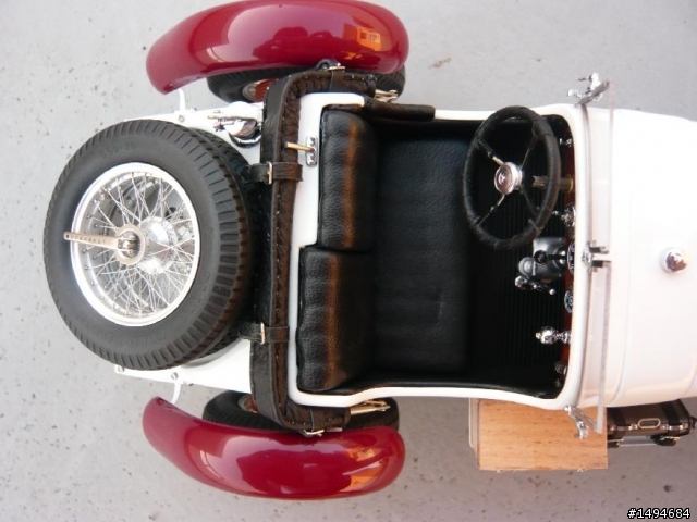 模型車收藏分享[004-CMC-M055, 1/18, Mercedes-Benz SSKL, Mille Miglia, 1931（白象）]