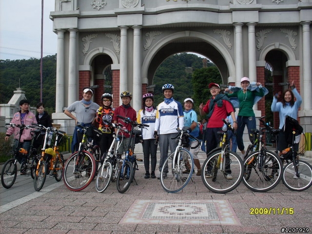 2009~11/14鶯歌之旅+和平老街吃了變超人哈哈哈:::::