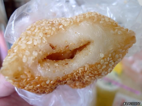 [台南]發現一家好吃的蔥油餅!! <-- (明明是蔥肉餅..&新增辣包子跟臭豆腐~)