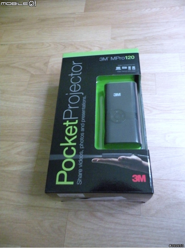 [簡單開箱]50吋行動大螢幕 ----- 3M Mpro 120 微型投影機