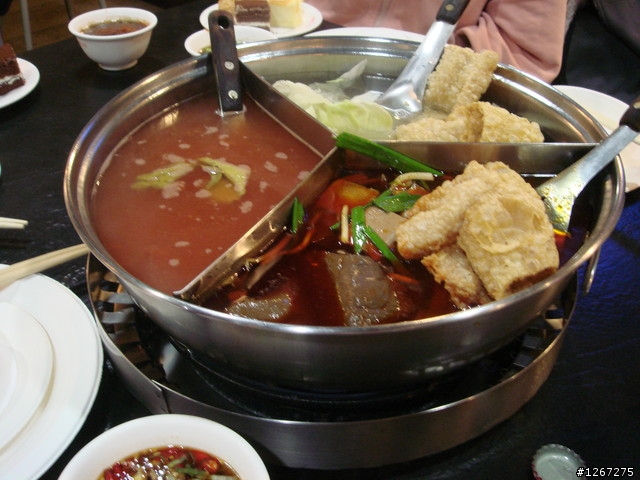 東區麻辣火鍋~知味房