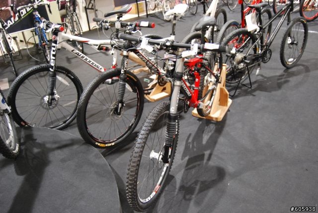 【分享】歐美頂級自行車展在漢神小巨蛋