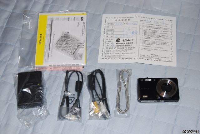 [鏡面工藝] - F72EXR   購買心路 與 外觀分享