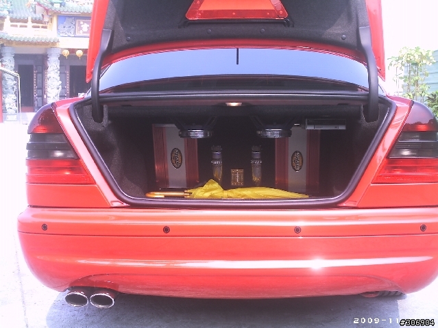 【舊車重談I】之M.Benz 2000 Model W202 C230K Sport開箱照。