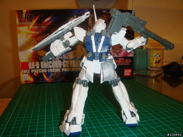1/144獨角獸剛彈素組分享
