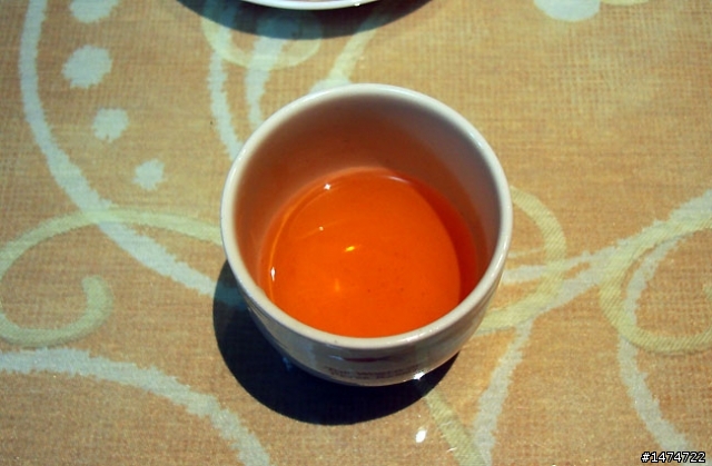 日月老茶廠之頂級紅玉紅茶