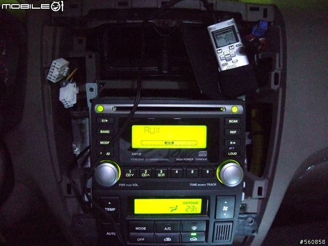 [分享]DIY Tucson AUX IN 圖片教學