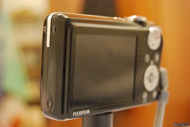 [鏡面工藝] - F72EXR   購買心路 與 外觀分享
