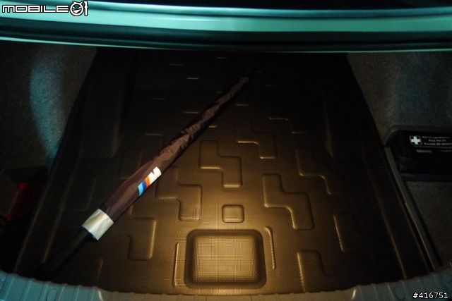 小人物大夢想...E90 323i[開箱]