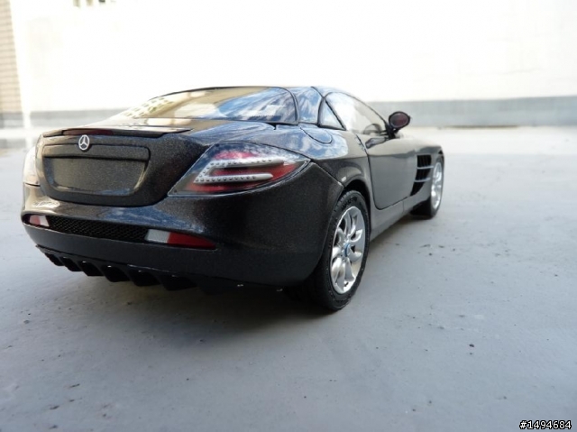 模型車收藏分享[021-CMC-M045B, 1/18, Mercedes-Benz SLR McLaren coupe, anthracyte, 2003]