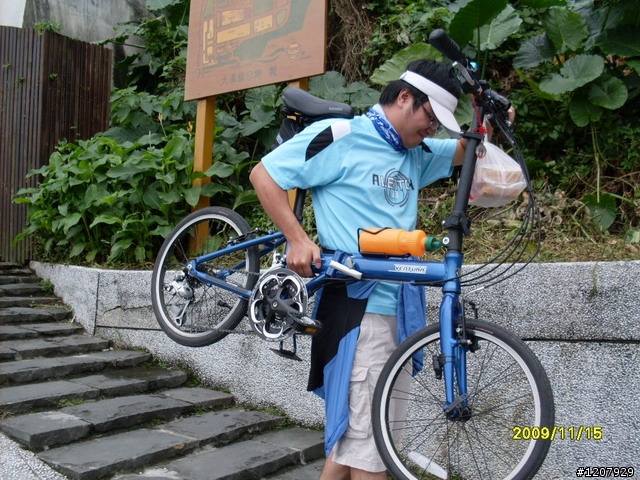 2009~11/14鶯歌之旅+和平老街吃了變超人哈哈哈:::::