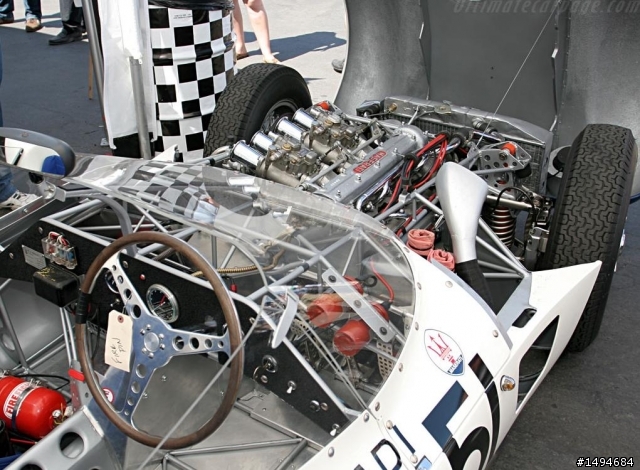 模型車收藏分享[001-CMC, 1/18, Maserati Tipo 61 Birdcage, 1961]