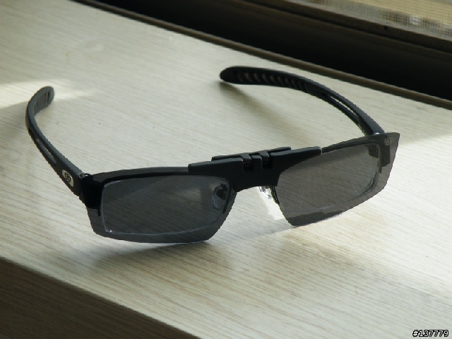 [分享]近視族適用的太陽眼鏡(11/6修改)