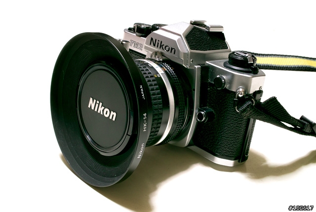 【開箱】HK-14 與 18-200 VR II 及...
