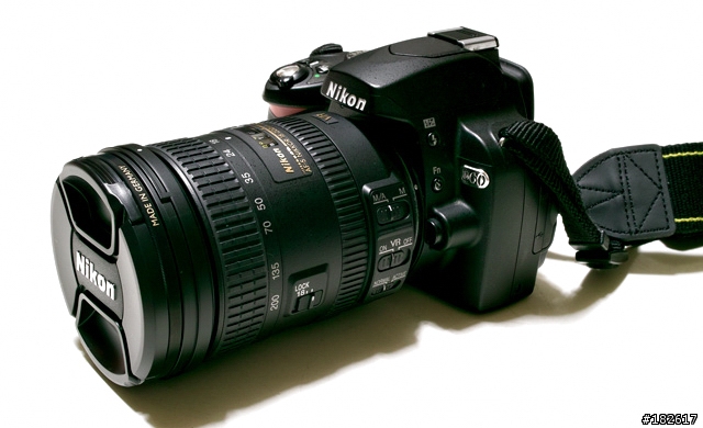 【開箱】HK-14 與 18-200 VR II 及...