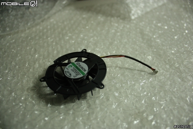 [分享]4920G 風扇取得管道