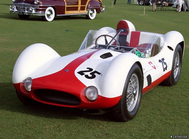模型車收藏分享[001-CMC, 1/18, Maserati Tipo 61 Birdcage, 1961]