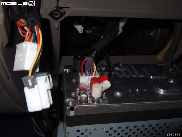 [分享]DIY Tucson AUX IN 圖片教學