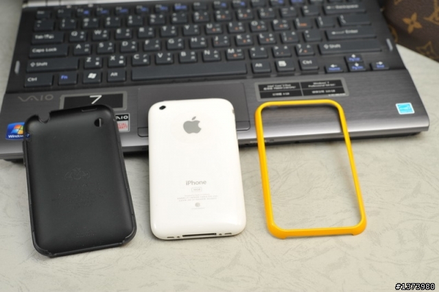 [新玩意] SGP 雙棲保護殼 Hybrid Case 夠殺!