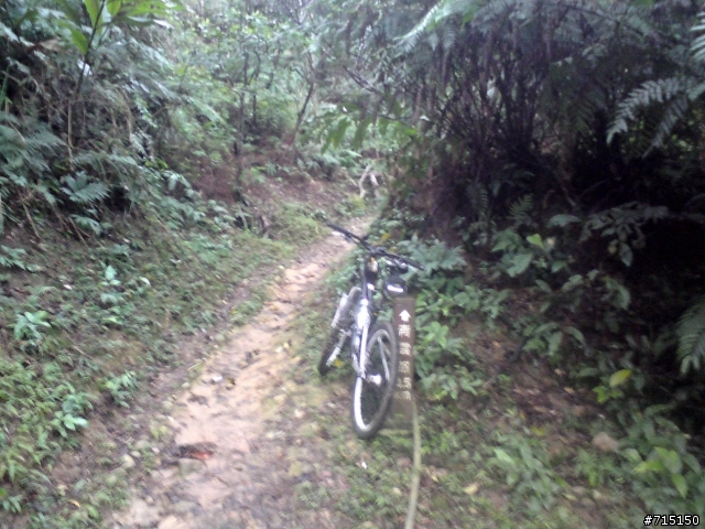 (已補圖)中和圓通寺新店彩蝶社區越嶺輕度offroad 路線介紹
