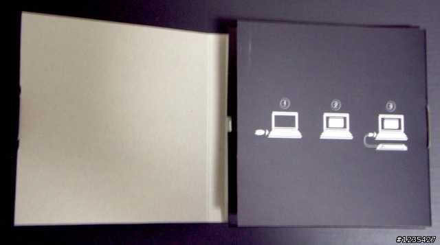 {開箱}新入手的WACOM 繪圖板