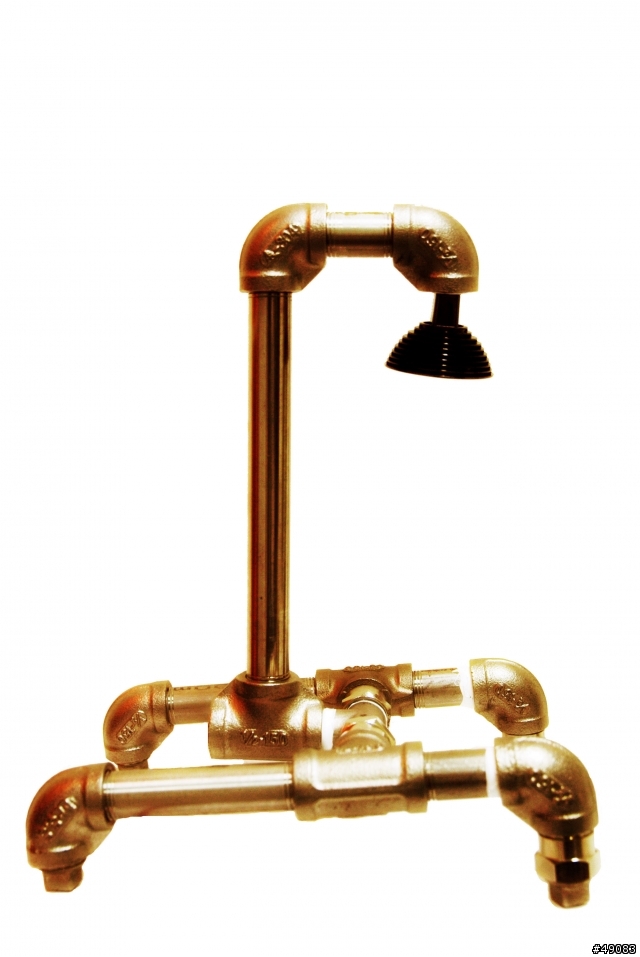[另類開箱] 仿製的水管燈