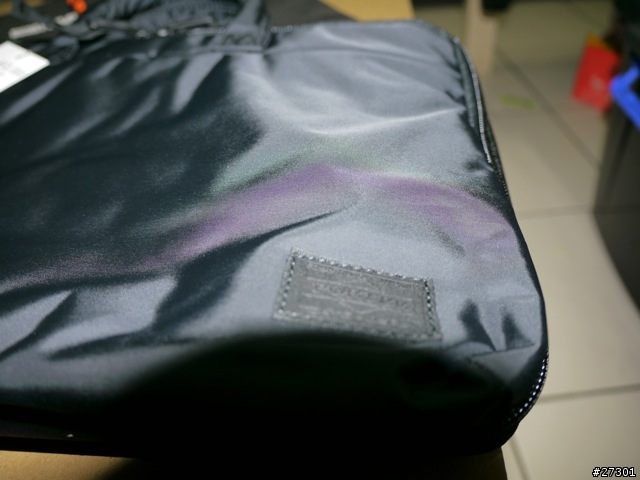 [開箱分享]HEAD PORTER X MACBOOK 黑美合身電腦包