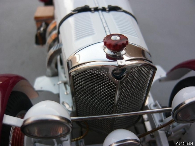 模型車收藏分享[004-CMC-M055, 1/18, Mercedes-Benz SSKL, Mille Miglia, 1931（白象）]
