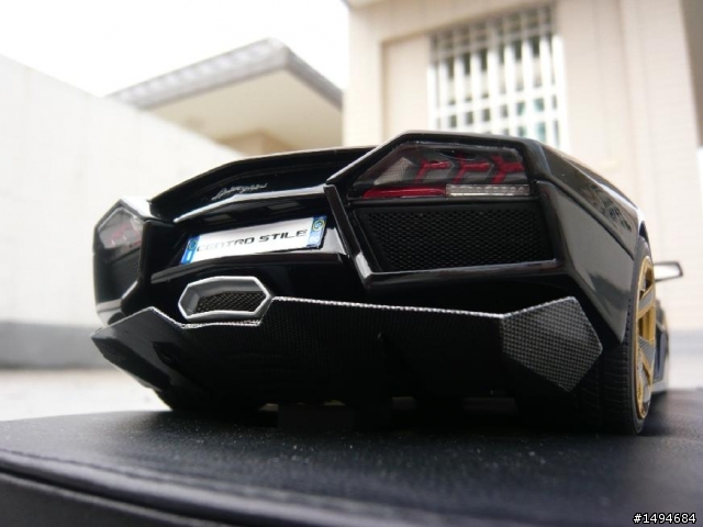 模型車收藏分享[006-MR Collection-LAMBO01, 1/18, Lamborghini Reventòn Frankfurt Motorshow 2007]