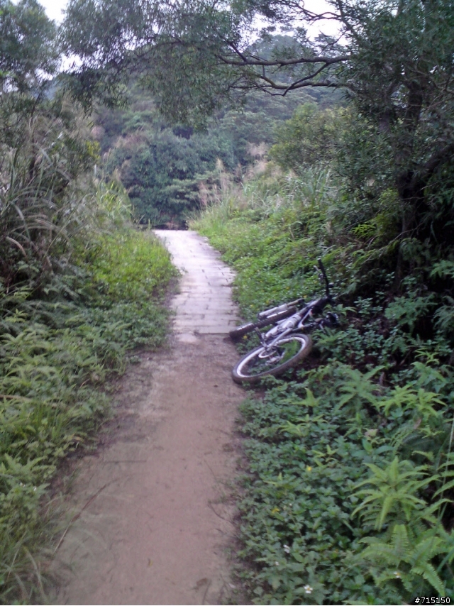 (已補圖)中和圓通寺新店彩蝶社區越嶺輕度offroad 路線介紹