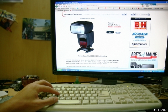 [開箱]Canon 閃燈皇 580EX II