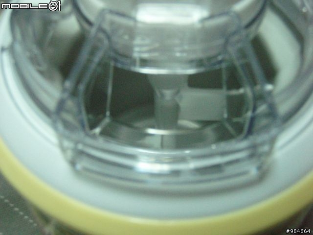 買E通機送的冰淇淋機