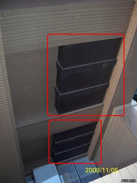 [請教] 請問這是什麼裝置？在建築物的外牆上...