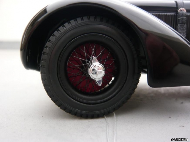 模型車收藏分享[011-CMC-M001, 1/24, Mercedes-Benz SSK, 1930, Black Prince of Count Trossi]