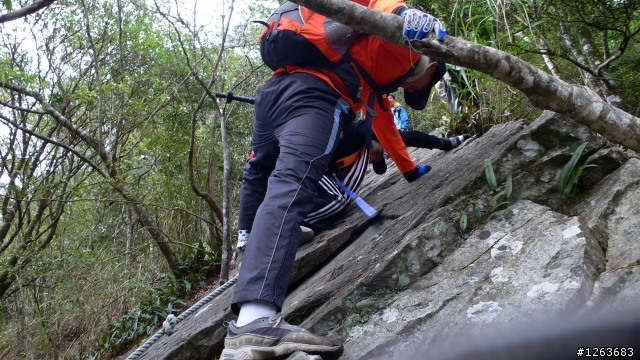 [分享] 不是騎腳踏車的爬山之旅---鳶嘴山+稍來山！