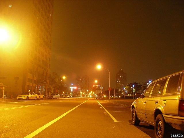 【分享】夜騎路線新選擇-凹子底森林公園(農十六)
