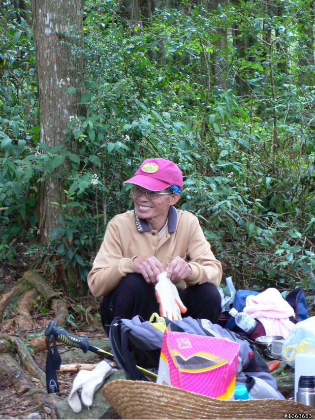 [分享] 不是騎腳踏車的爬山之旅---鳶嘴山+稍來山！