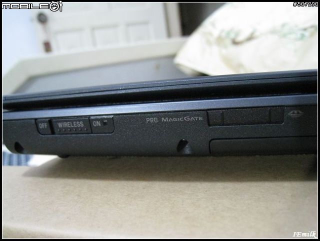 [分享] SONY VAIO SR-55(黑)