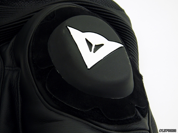 上帝給的禮物 Dainese SF PELLE (11/22新增使用心得)