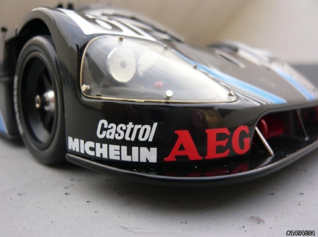 模型車收藏分享[018-Exoto-RLG19190, 1/18, Sauber-Mercedes C9 #61, 1988]