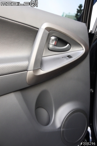RAV4 2.4G尊貴版黑色黑內裝2010款[開車文](11/25 更新 第22點)