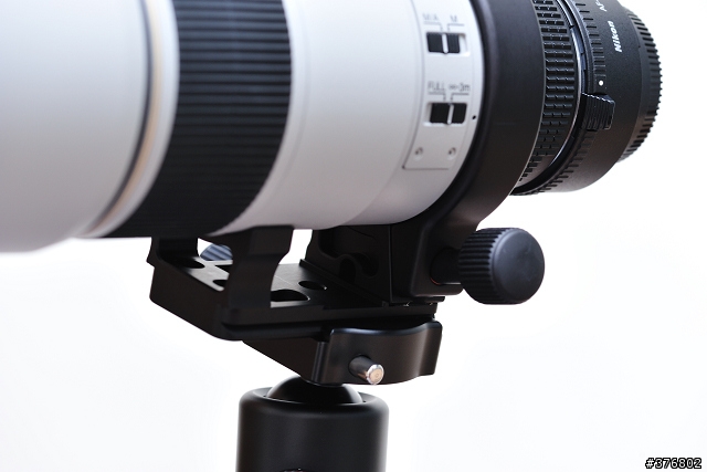 [分享] Nikon AFS 300mm 的好幫手 Kirk NC-300 Replacement Lens Collar 腳架環