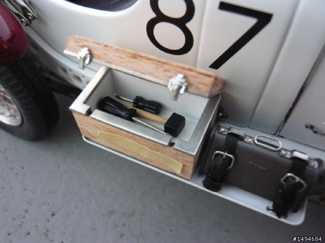 模型車收藏分享[004-CMC-M055, 1/18, Mercedes-Benz SSKL, Mille Miglia, 1931（白象）]