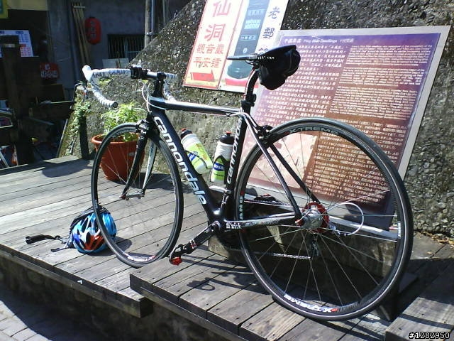 CANNONDALE 2010  SuperSix Ultimate 開箱喽!(秤重照已補)
