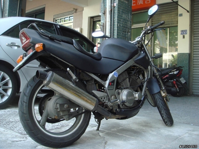 經典車款新車色喔~