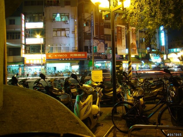 [遊記]一個人的高"硬"大，嫩腳小緯篇