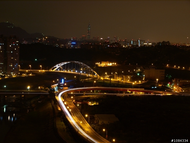 E510+1442夜景要怎麼拍?這樣OK嗎?請個為大大指教^^