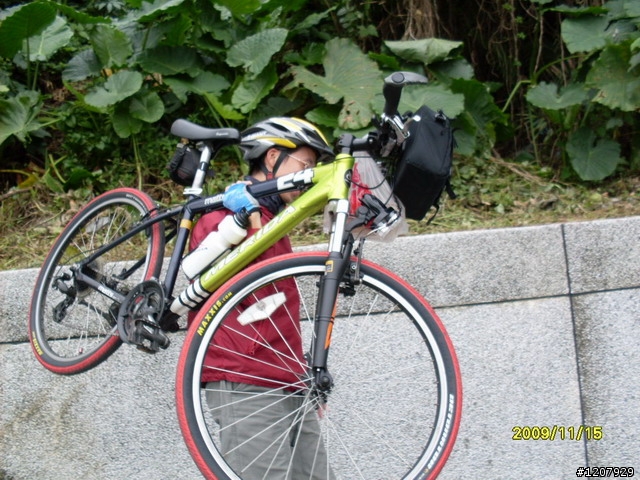 2009~11/14鶯歌之旅+和平老街吃了變超人哈哈哈:::::